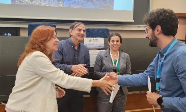 Ernesto Pini, dottorando del nostro dipartimento, è stato premiato con la  miglior presentazione tenuta da un giovane ricercatore alla conferenza Italian Conference on Optics and Photonics (ICOP 2024).